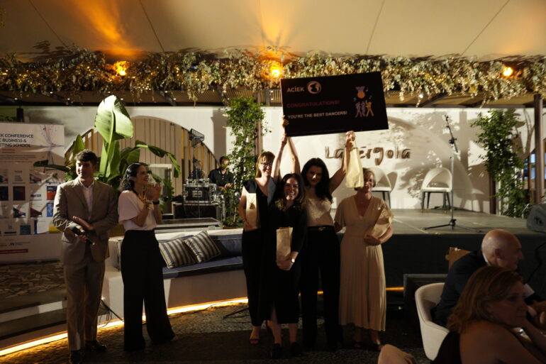 Fotografías_JUEVES 18_Cena de Gala__UTA4800